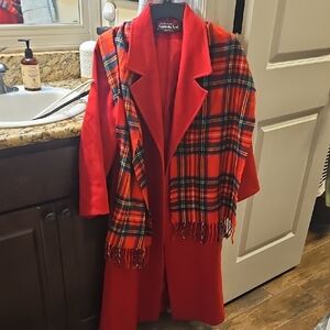 Amanda Gail Vintage Made In Usa All Wool Size 5/6.Red and Plaid Trench Coat